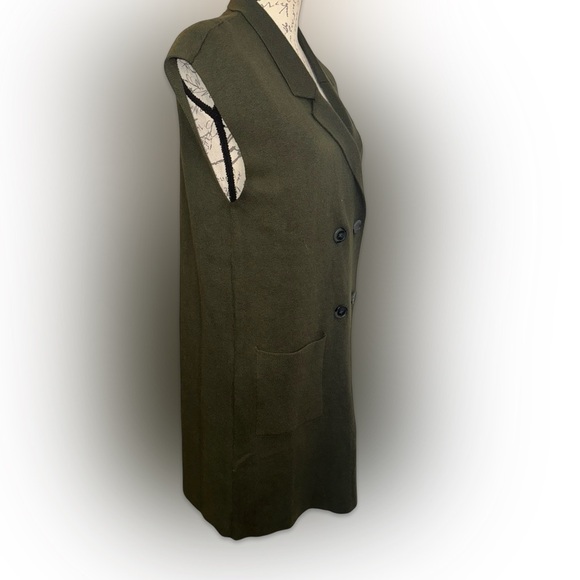 J Jill Vest - Picture 5 of 8